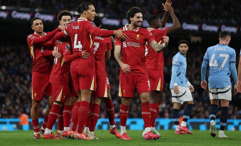 Phong độ ổn định giúp Liverpool vượt qua nhiều đối thủ lớn để giành chức vô địch. 